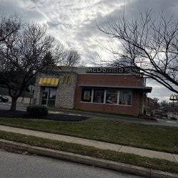 McDonald's - Entrance