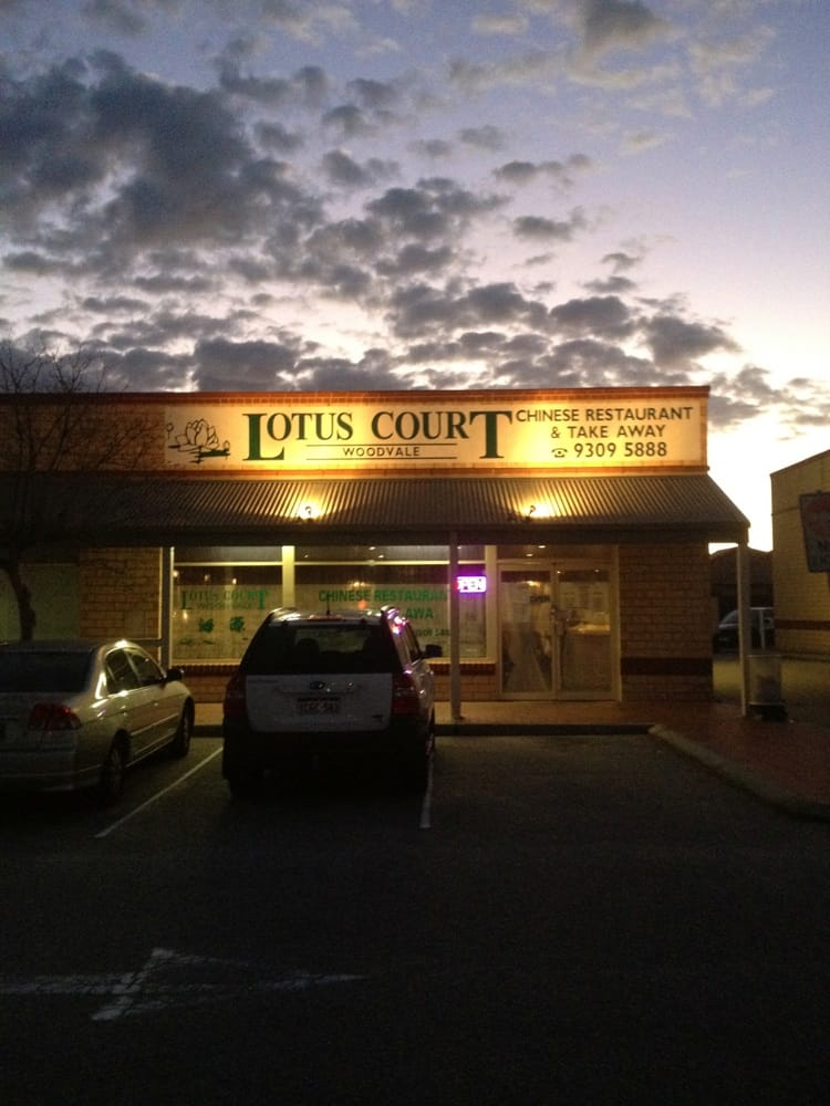 LOTUS COURT WOODVALE CHINESE RESTAURANT 923 Whitfords Ave, Woodvale