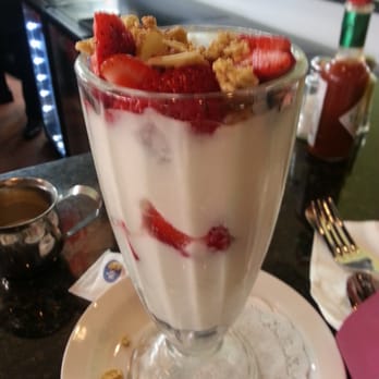 Sunnyside Breakfast Lounge - Fruit and Yogurt Parfait - Breakfast & Brunch Near Me - Mesa, Arizona Sunnyside Breakfast Lounge - Fruit and Yogurt Parfait - Breakfast & Brunch Near Me - Mesa, Arizona