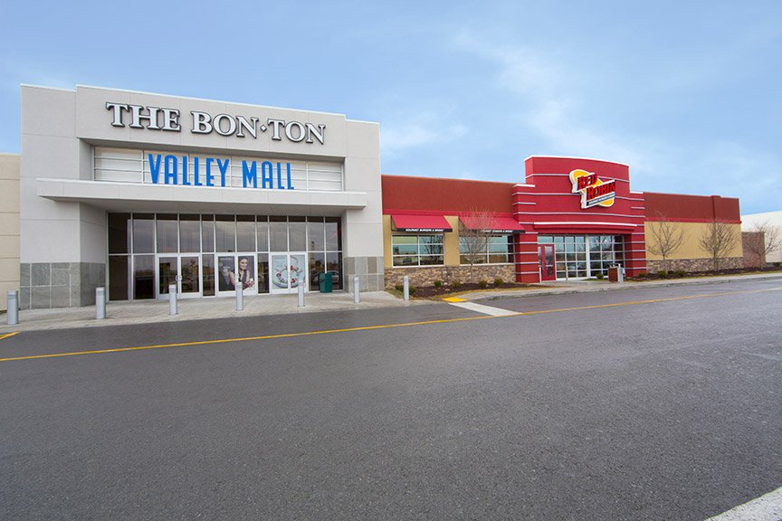 VALLEY MALL 15 Photos & 27 Reviews Shopping Centers 17301 Valley