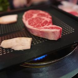 Ssam Tong - Deung Shim Rib Eye