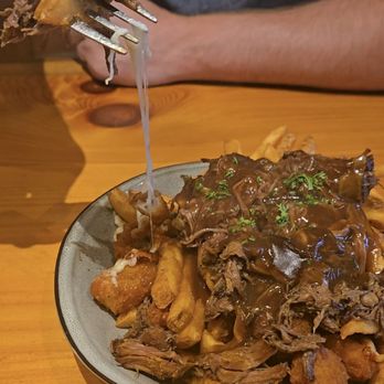 DoGoods Tavern - Short Rib Poutine - Pubs Near Me - Myerstown, Pennsylvania