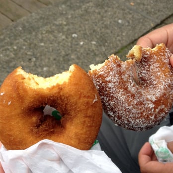 Lee's Donuts - Donuts Near Me - Vancouver, British Columbia