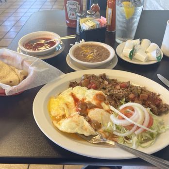 Zula's Restaurant - Machaca, eggs, beans, salsa - Mexican Near Me - Nogales, Arizona
