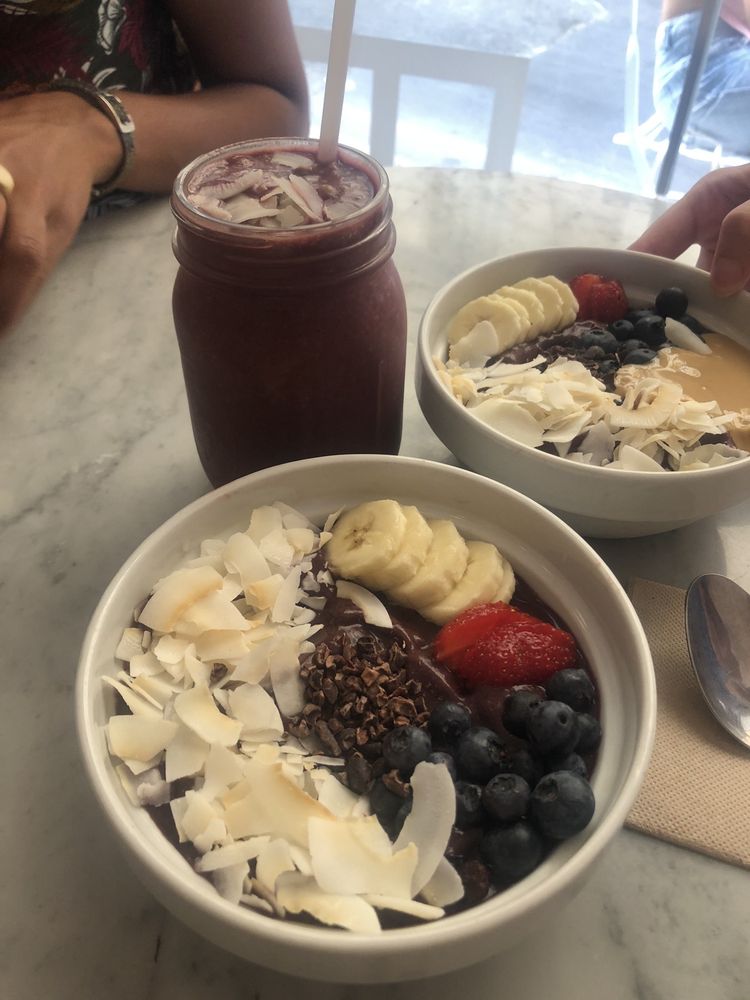 LOVE JUICE BAR Updated July 2024 11 Photos & 14 Reviews 26 rue