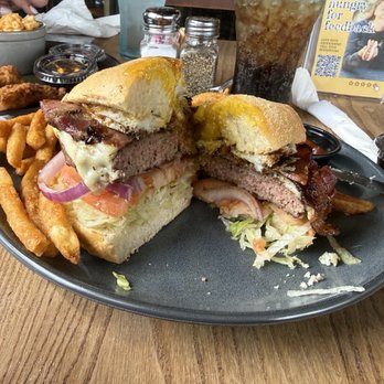 Hoof & Barrel - Comfort Food Near Me - Fort Mill, South Carolina