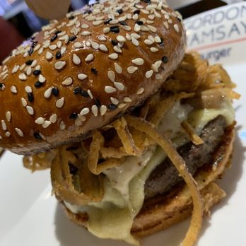 Gordon Ramsay Burger Las Vegas - Stout Burger - Burgers Near Me - Las Vegas, Nevada