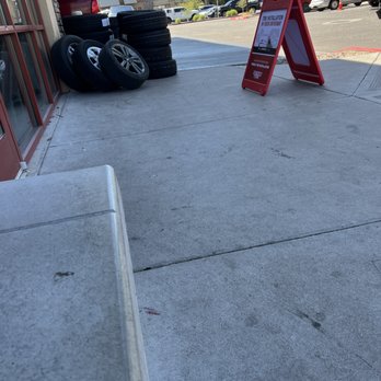 Discount Tire - Out side - Tires Near Me - Peoria, Arizona Discount Tire - Out side - Tires Near Me - Peoria, Arizona