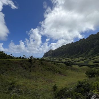 Kualoa Ranch - Tours Near Me - Kaneohe, Hawaii
