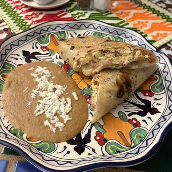 Regina Con Sabor A Mama - Breakfast burrito - Seafood Near Me - Puerto Peñasco, SON