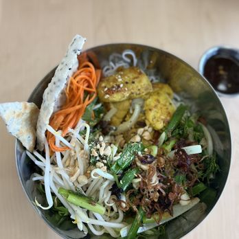 Sesame Dinette - TOP view of Noodle Salad bowl w/ turmeric fish - Vietnamese Near Me - Long Beach, California