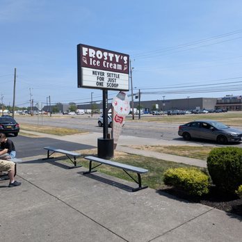 Frosty's Ice Cream - Ice Cream & Frozen Yogurt Near Me - Depew, New York