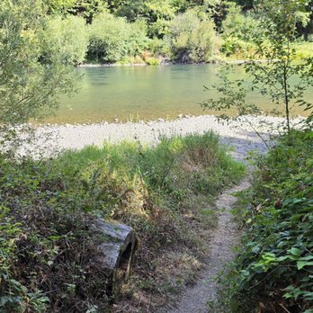 Black Canyon Campground - Hiking Near Me - Oakridge, Oregon