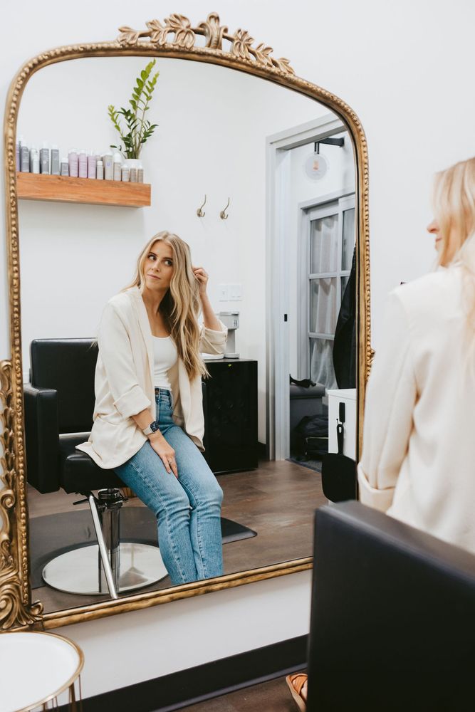 ELISE Updated September 2024 75 Photos 2401 Fairview Ave N, Roseville , Minnesota Hair