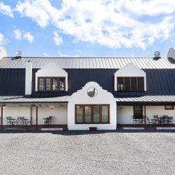 Tabora Farm & Winery