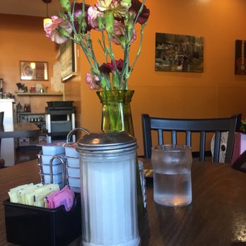 Six Corners Cafe - Interior - Cafes Near Me - Portland, Oregon