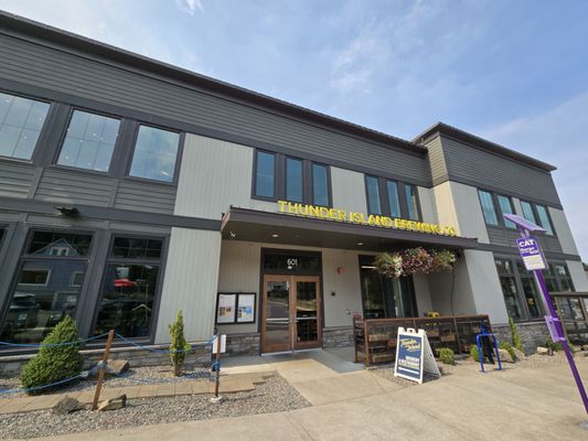 Thunder Island Brewing Co by null