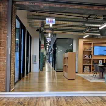 Spaces - Chicago - Fulton Market - Spaces: More Hallway - Shared Office Spaces Near Me - Chicago, Illinois Spaces - Chicago - Fulton Market - Spaces: More Hallway - Shared Office Spaces Near Me - Chicago, Illinois