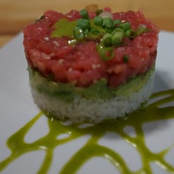 /pôr/ wine house - AHI TUNA TOWER
*sushi grade ahi tuna, cubed avocado, sushi rice and a wasabi ginger vinaigrette @ /pôr/ wine house