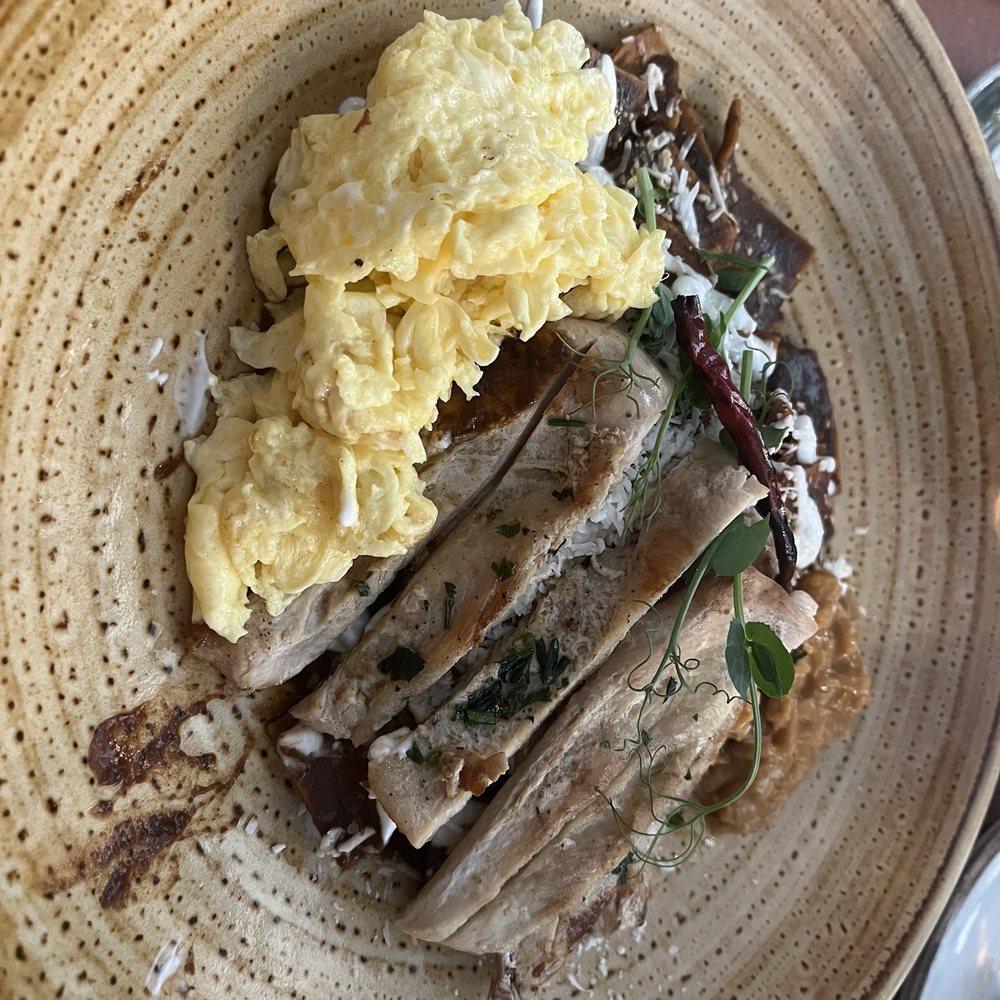 Marenca - Mole chillaquiles w scrambled egg and chicken. - Breakfast & Brunch Near Me - Tijuana, BCN