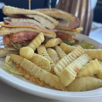 Butter Smith Kitchen & Pies - The Club - New American Near Me - El Paso, Texas Butter Smith Kitchen & Pies - The Club - New American Near Me - El Paso, Texas