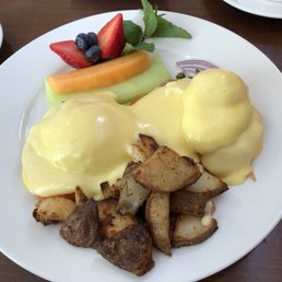 Eggs Benedict