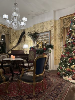 The Gilded Perch by null