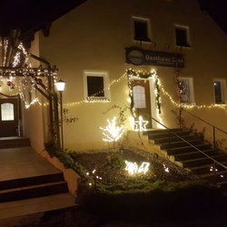 Gasthaus Zens - Weihnachtsdeko von außen 2017