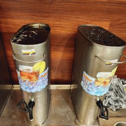 Ice tea dispenser Ice tea dispenser