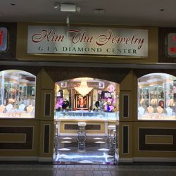 Kim Thu Jewelry - Front Entrance