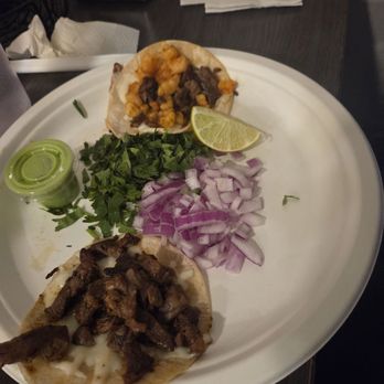 El Chucoviché - Mar y tierra n asada - Food Trucks Near Me - El Paso, Texas El Chucoviché - Mar y tierra n asada - Food Trucks Near Me - El Paso, Texas