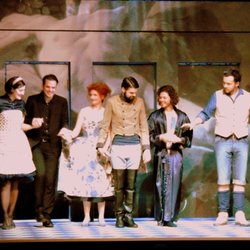 Wiener Kammeroper - Cast of Die Schule der Eifersucht taking a bow