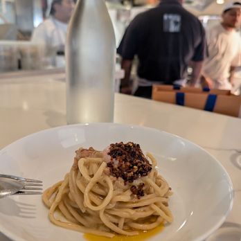 Cento Pasta Bar - Carbonara - Italian Near Me - Los Angeles, California