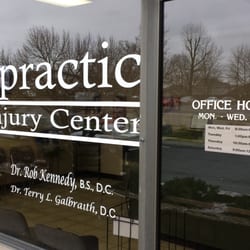 Chiropractic Pain & Injury Center - Walking in the office