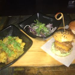 Industrien - Perfect sliders & sides