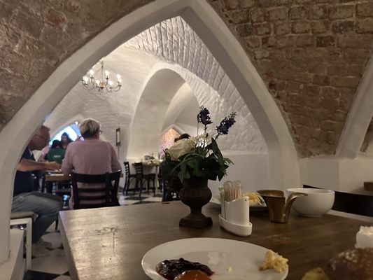 Mayfair Hotel Tunneln by null