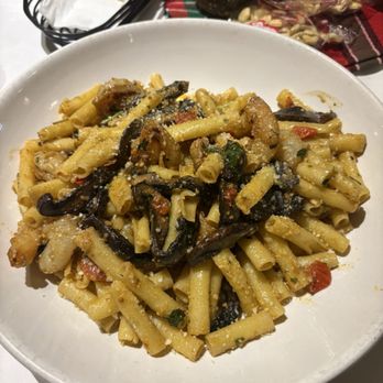 Legends Eatery - Italian Near Me - Pittsburgh, Pennsylvania