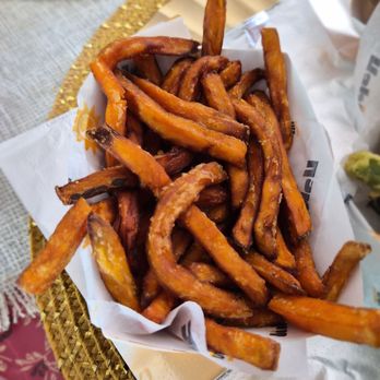 Habit Burger & Grill - Sweet potato fries - Burgers Near Me - Los Angeles, California Habit Burger & Grill - Sweet potato fries - Burgers Near Me - Los Angeles, California