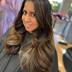 Cherisse's Hair Salon - Rich full natural highlights