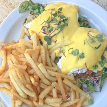 Fratelli Cafe - Eggs benny - Coffee & Tea Near Me - Los Angeles, California