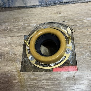 The sewer guy - Replaced with new toilet flange, wax ring, and new bolts - Plumbing Near Me