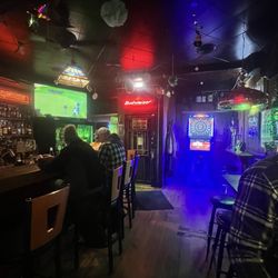 River Lee's - Interior