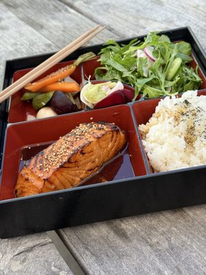 Doto restaurant by null