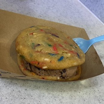 The Baked Bear - Confetti cookie with toasted s'mores - Ice Cream & Frozen Yogurt Near Me - Sunrise, Florida The Baked Bear - Confetti cookie with toasted s'mores - Ice Cream & Frozen Yogurt Near Me - Sunrise, Florida