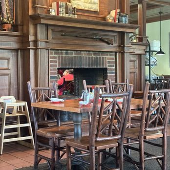 Applewood Farmhouse Grill - Breakfast & Brunch Near Me - Sevierville, Tennessee