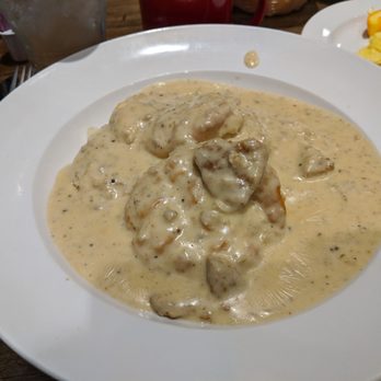 Famous Toastery Keagy Village - Biscuits and gravy - Breakfast & Brunch Near Me - Roanoke, Virginia Famous Toastery Keagy Village - Biscuits and gravy - Breakfast & Brunch Near Me - Roanoke, Virginia