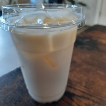 Heartwood Coffee Roasters - Chai Latte - Coffee Roasteries Near Me - Hudson, Ohio