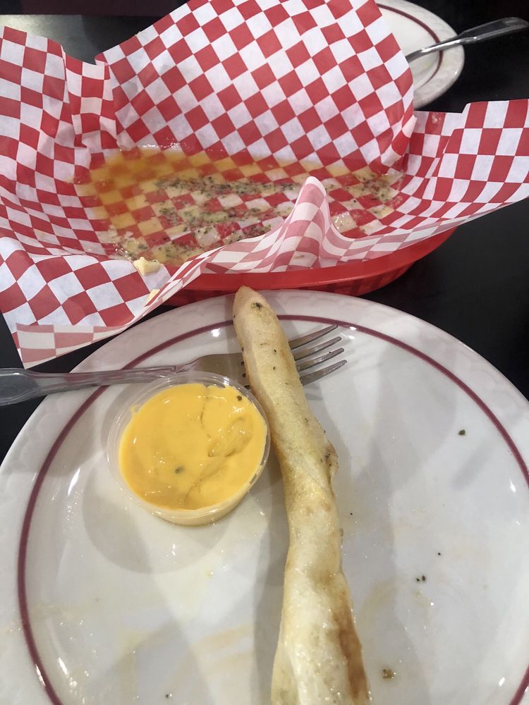 GREEK’S PIZZERIA & TAVERN SOUTH TERRE HAUTE Updated June 2024