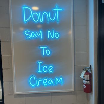 Dessert Lab - Ice Cream & Frozen Yogurt Near Me - Richardson, Texas