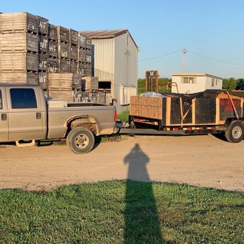 Saavedra Hauling - Junk Removal & Hauling Near Me Saavedra Hauling - Junk Removal & Hauling Near Me